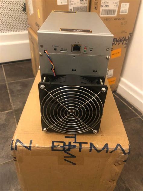 Ethereum: Higher cost running Antminer S9 w/ APW3++ when running at 220v?
